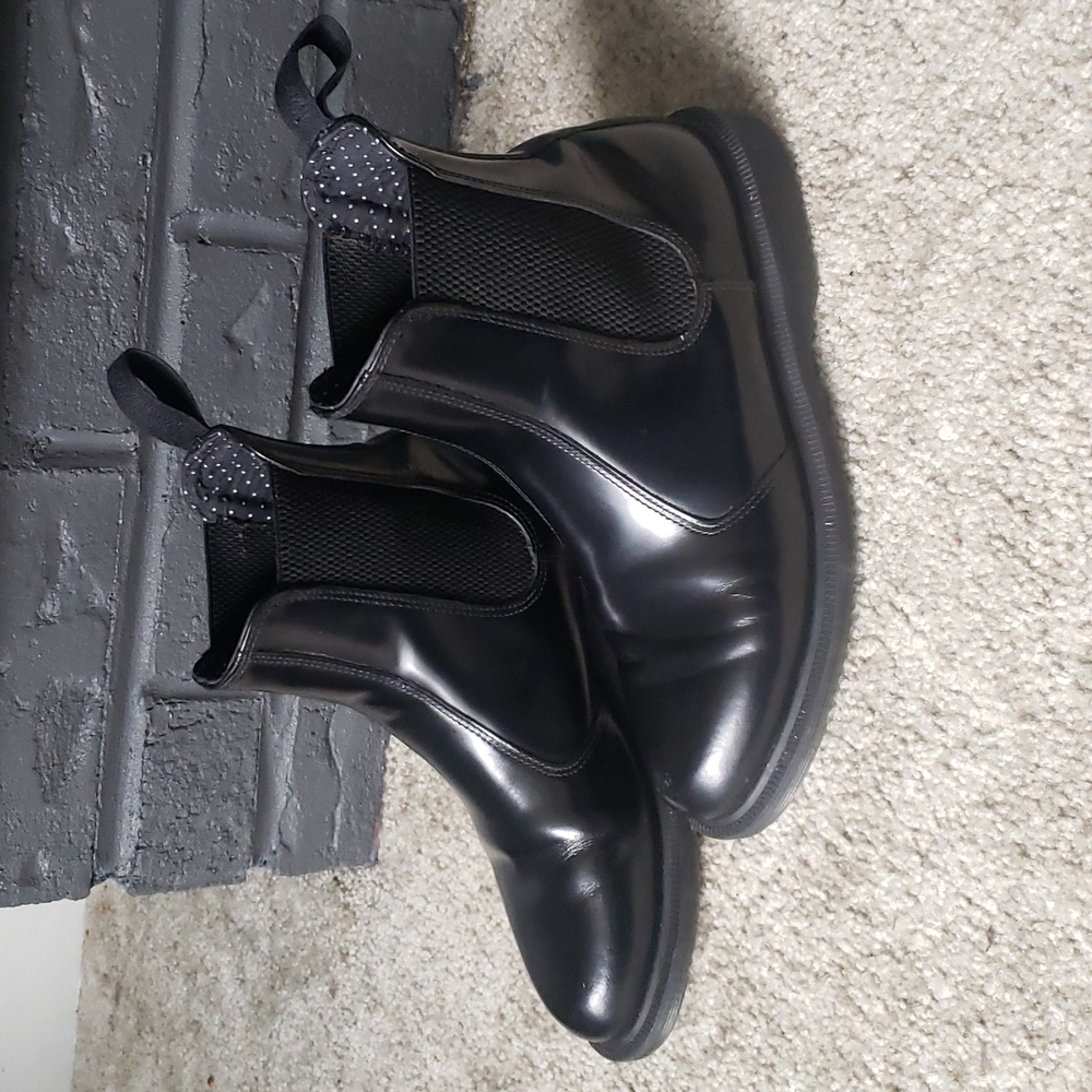 Dr. Martens Flora Patent Smooth